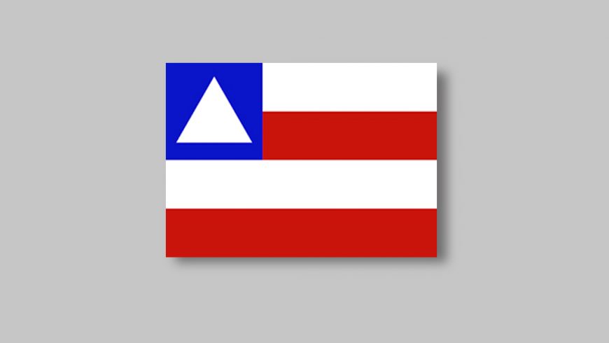 Quatro faixas horizontais de igual tamanho se intercalam nas cores branca e vermelha, sendo a superior branca. No canto superior esquerdo, um quadrado azul tem no centro um triângulo branco com a ponta para cima.